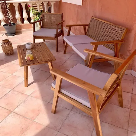 Rdc De Maison Totalement Independant Avec Terrasse,jardin Bandol